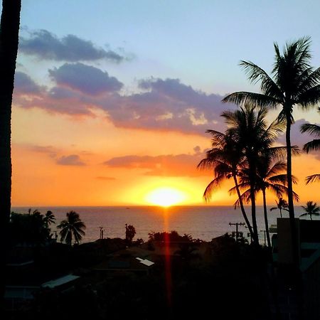 Big Island White Sands Village By Coldwell Banker Island Vacations Kailua-Kona Exterior photo