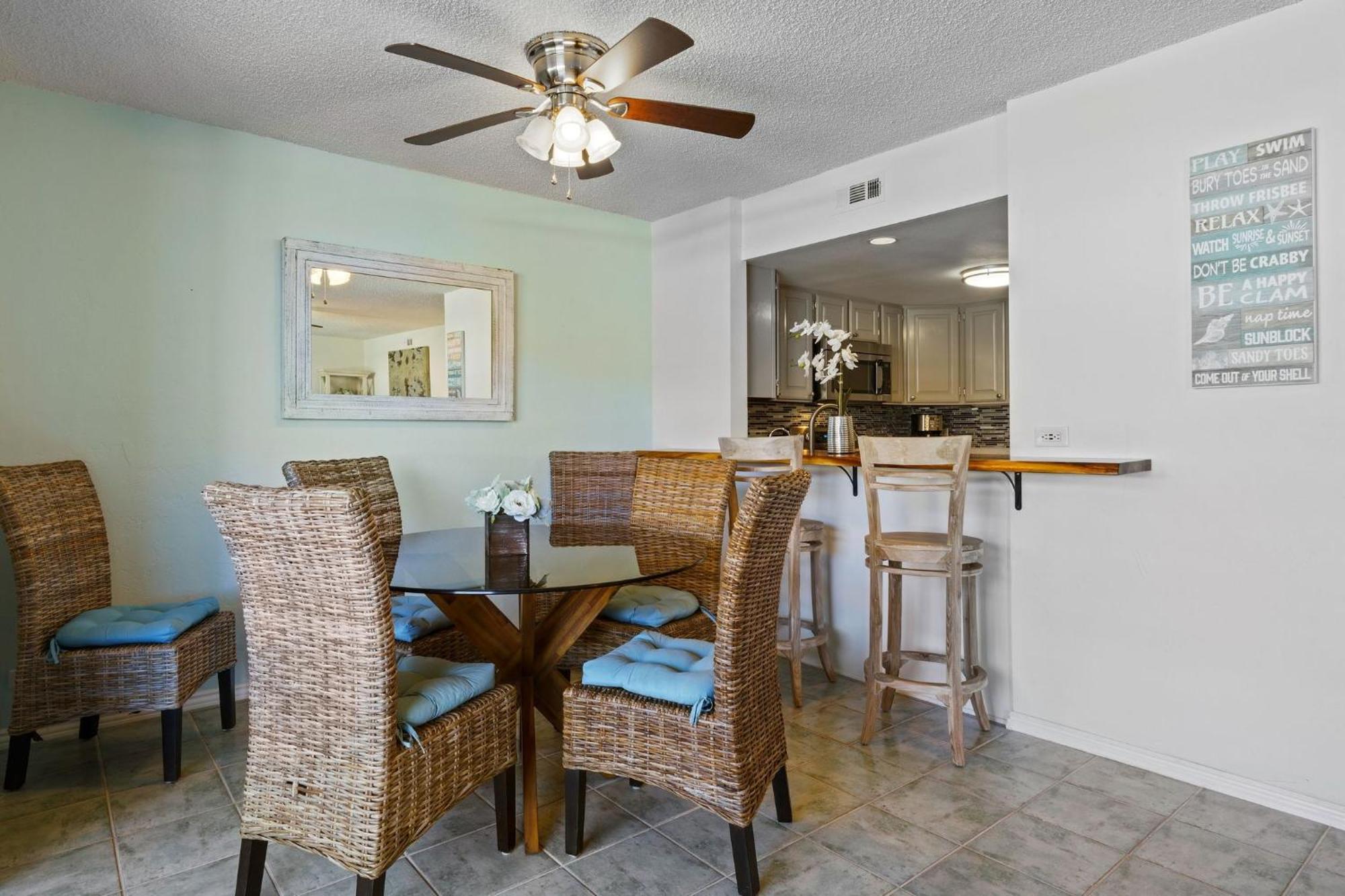 Big Island White Sands Village By Coldwell Banker Island Vacations Kailua-Kona Exterior photo